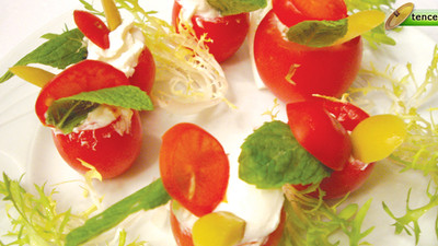 Çeri Domates Salatası