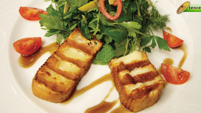 İsli Çerkez Peyniri Salatası