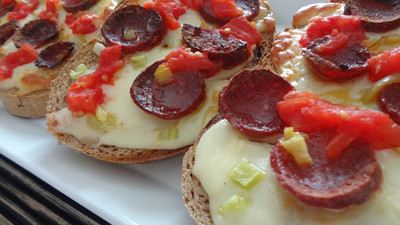 Izgarada Ekmek Pizzası