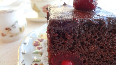 Vişneli Çikolatalı Kolay Browni