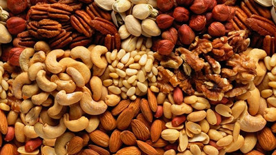 Kuruyemiş kanser ve kalp krizi riskini azaltıyor