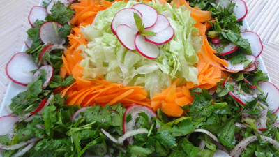Süslü Kış Salatası