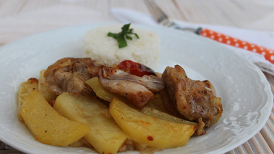 Fırında Patatesli Tavuk