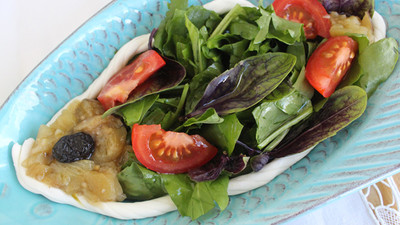 Peynirli Patlıcanlı Ekşimen Salatası