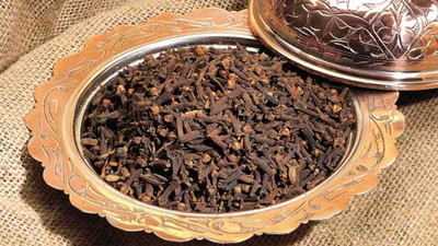 Şifa kaynağı doğal ilaç karanfil