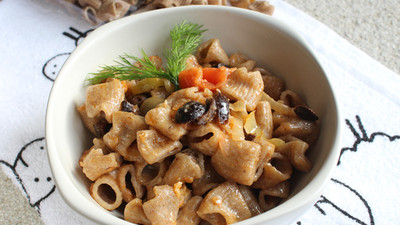 Zeytinli Domatesli Tam Buğday Makarnası