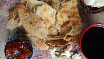 Tavada Pratik Haşhaşlı Çörek
