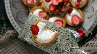 Çilekli Tartölet