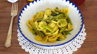 Kuşkonmazlı Orecchiette