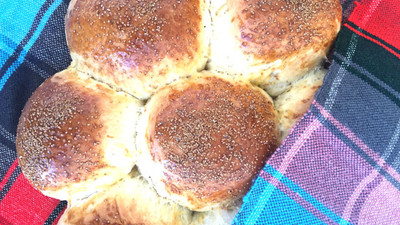 Çiçek Ekmek Yapımı