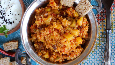 Sebzeli Patatesli Bulgur Pilavı