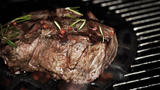 Barbekü ustası Weber'den et pişirmenin tüyoları