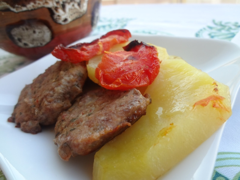 Fırında Köfte Patates - Resim : 6