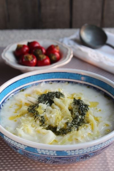 Lahana Çorbası (tuzlu yoğurtla) - Resim : 5