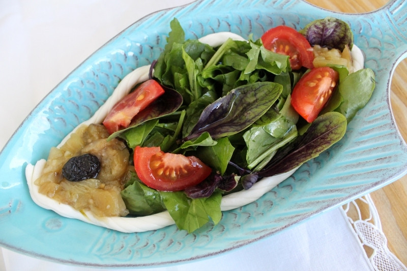 Peynirli Patlıcanlı Ekşimen Salatası - Resim : 1